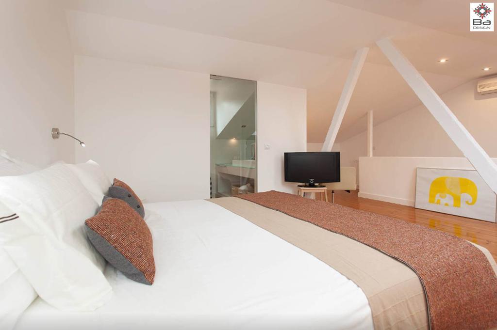 Design Duplex Apartment Ba/ Chiado Lisboa Szoba fotó