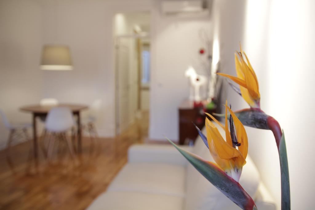Design Duplex Apartment Ba/ Chiado Lisboa Szoba fotó
